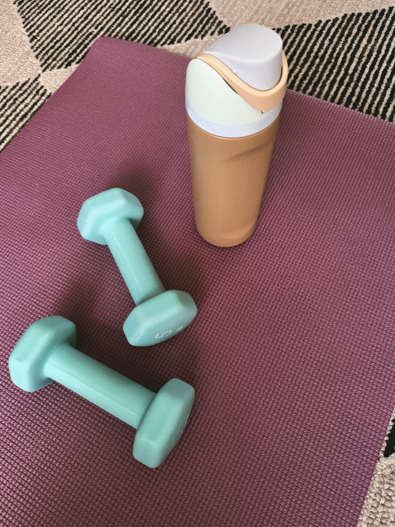 Morning workouts ⛅️✨🤍

#LTKFitness