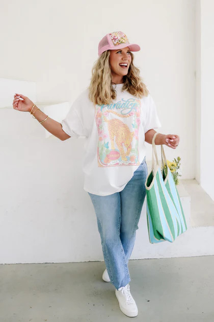 Paradise Dreamer White Short Sleeve Tee | The Willow Tree