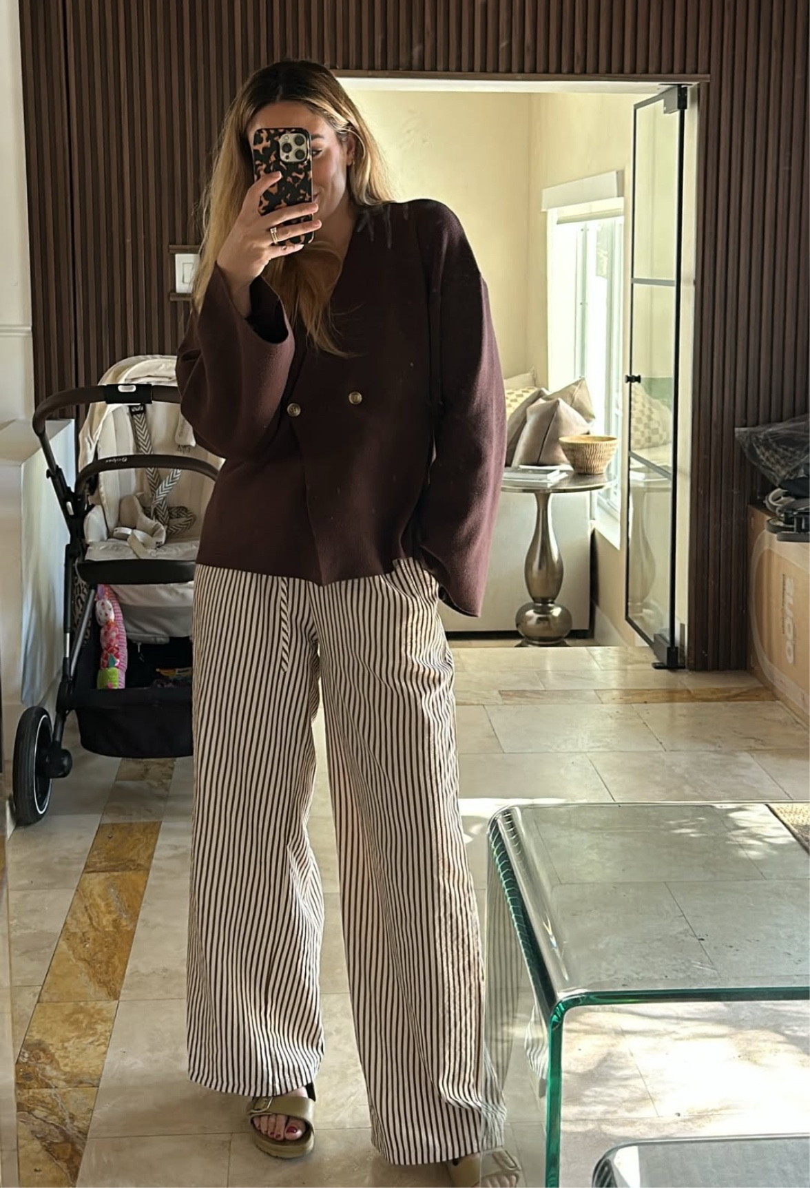 My work from home look🫶🏼🤎

#LTKU #LTKWorkwear #LTKStyleTip