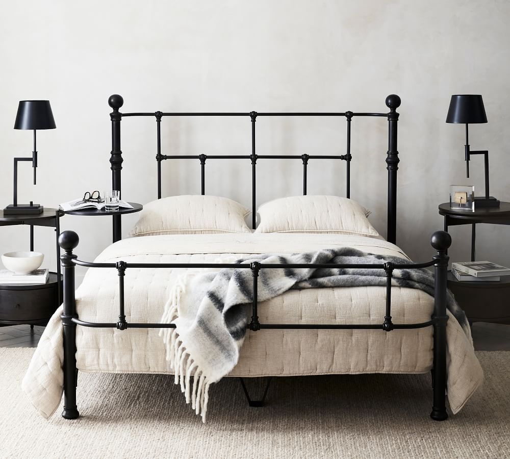 Mendocino Metal Platform Bed | Pottery Barn (US)