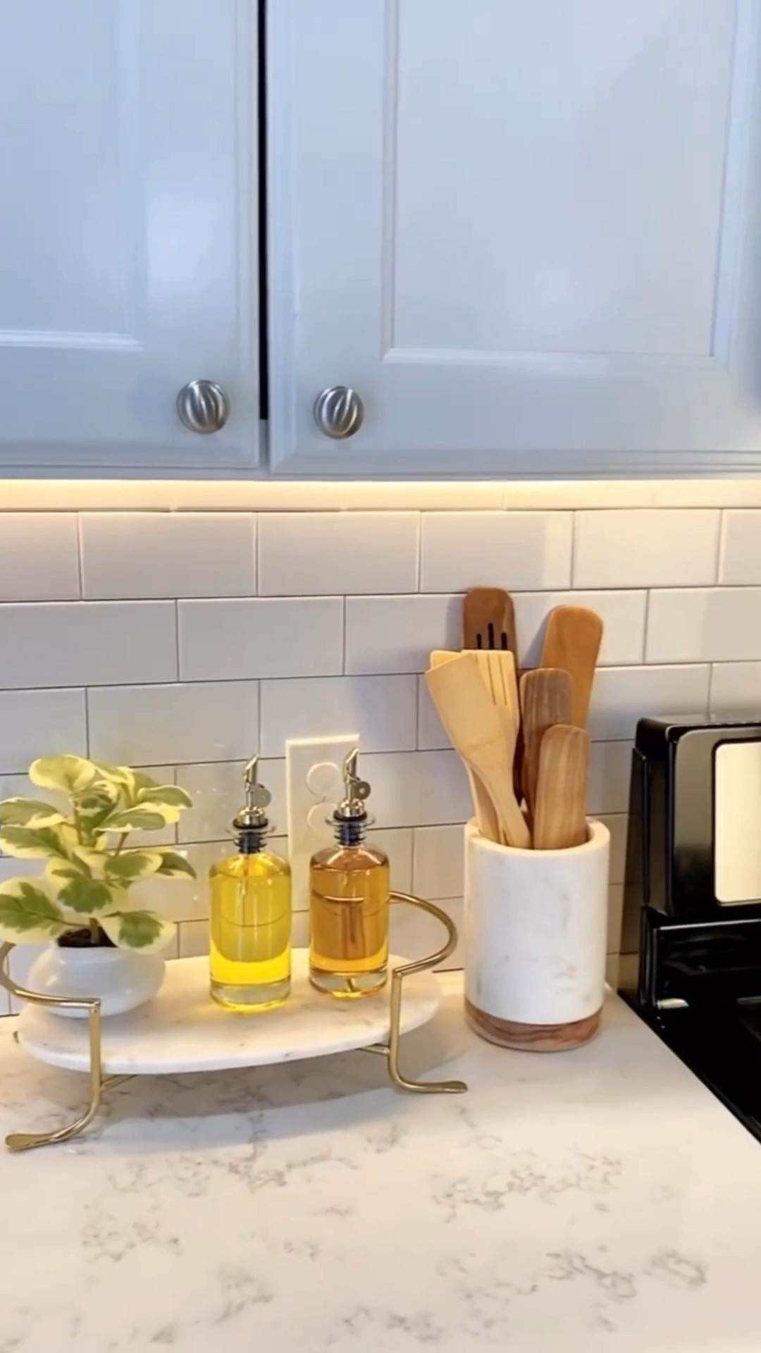 
Kitchen counter essentials for daily routine🤍.
kitchen accessories, oil and vinegar dispenser, wooden spatula set, riser, Salt and pepper grinder set, Marble trinket dish, Kitchen organizer, pantry organizer, Amazon finds. 


#LTKHome #LTKfoodie #LTKSeasonal