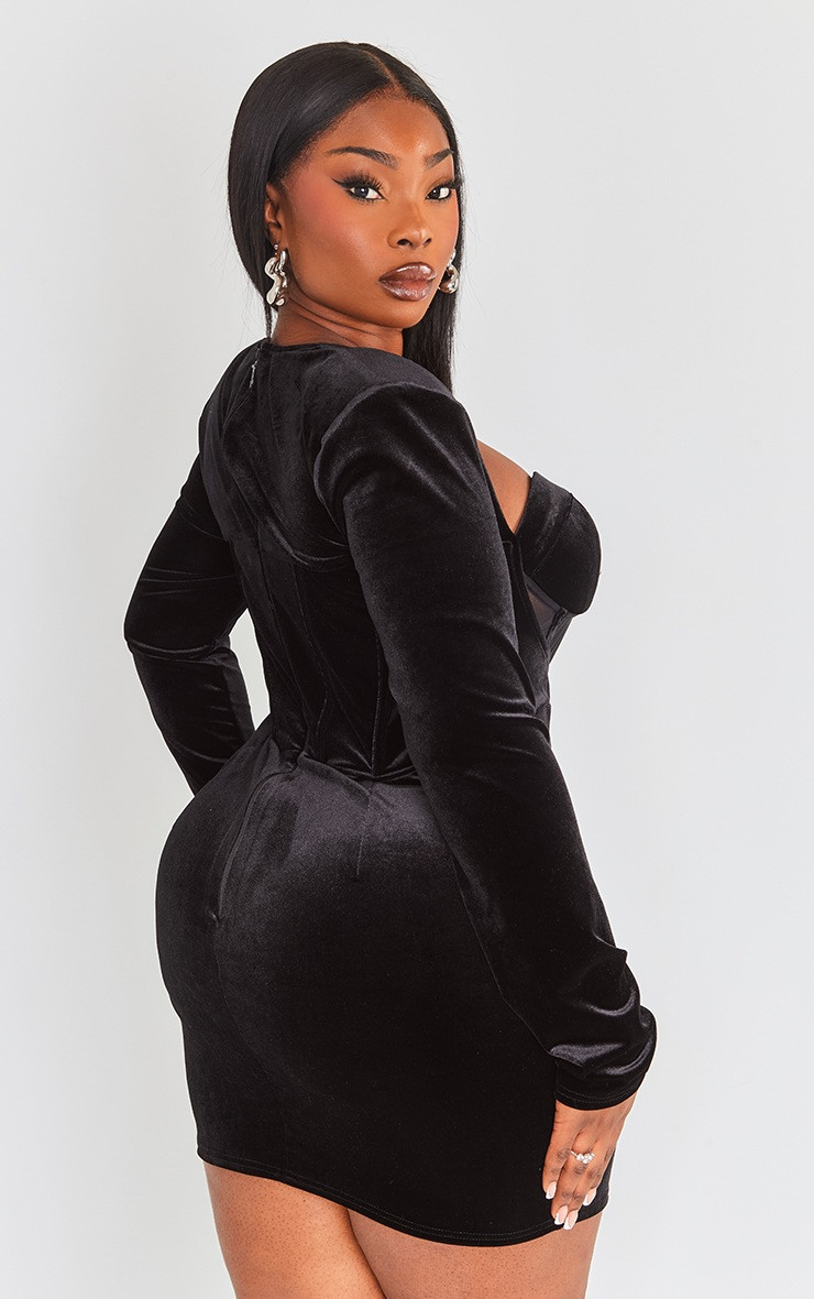 Plus Black Velvet Cut Out Corset Bodycon Dress | PrettyLittleThing US