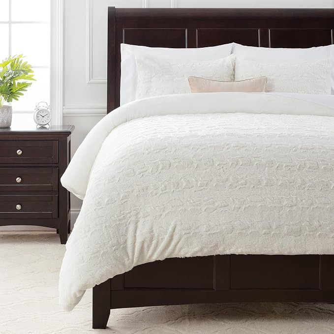 Chanasya Fuzzy Faux Fur White Duvet Cover Comforter Bedding Set Twin Size - 2 Piece Combo - Soft ... | Amazon (US)