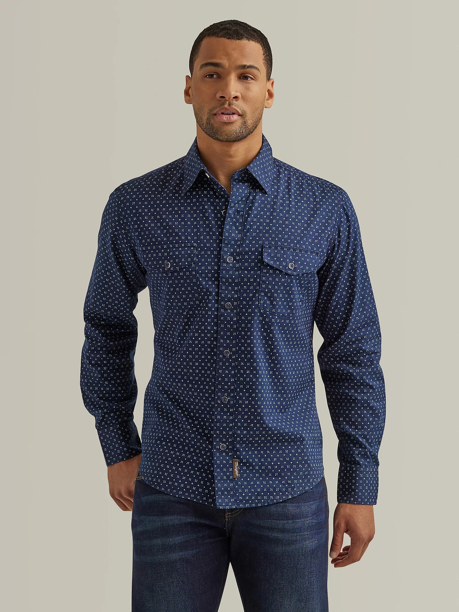 Men's Wrangler Retro® Premium Long Sleeve Button-Down Print Shirt in Petit Navy | Wrangler