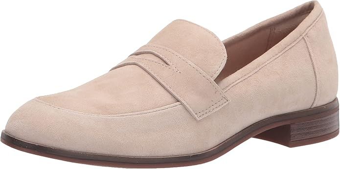 Clarks Women's Trish Rose Loafer | Amazon (US)