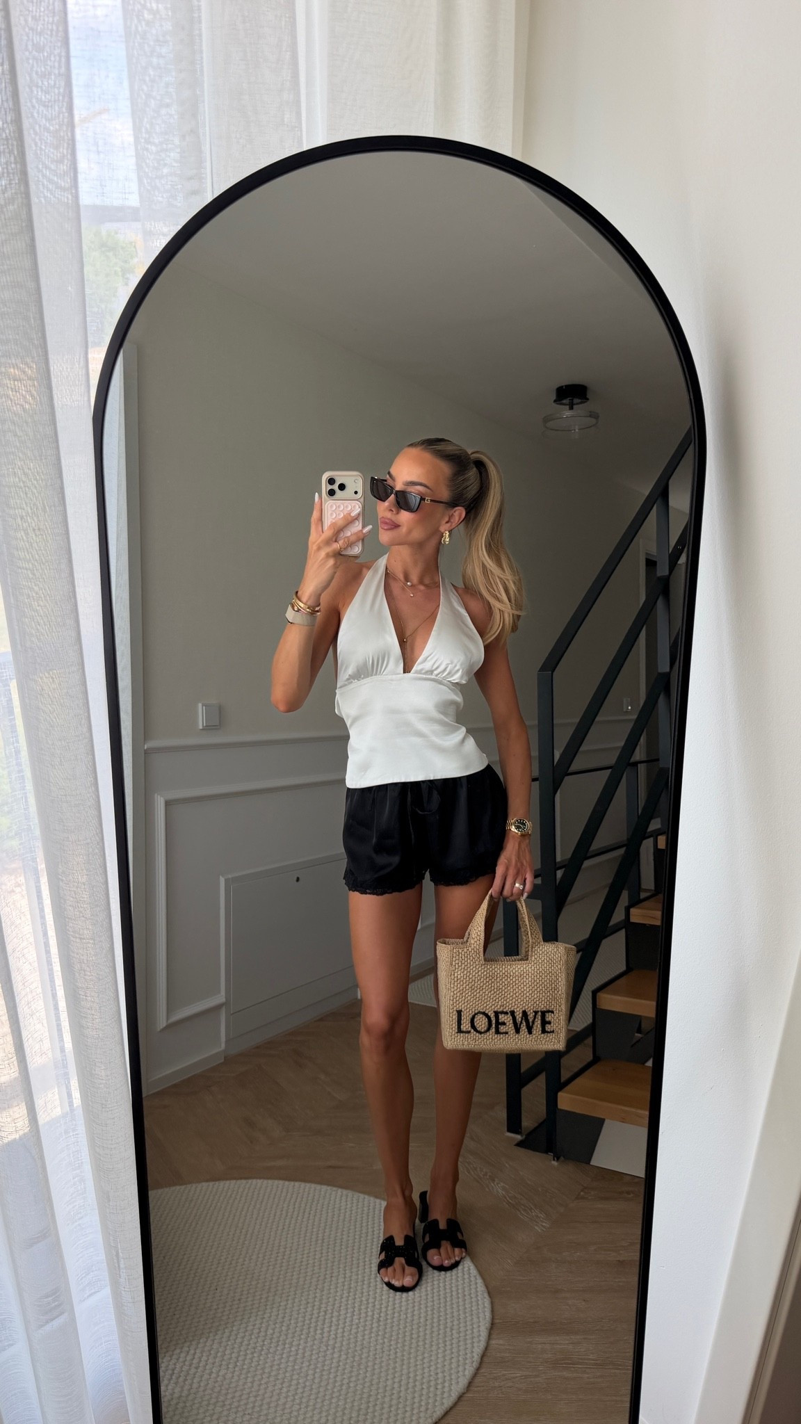 ceo of Basic Outfit 🤍🖤

#LTKsummer #LTKluxury #LTKstyletip