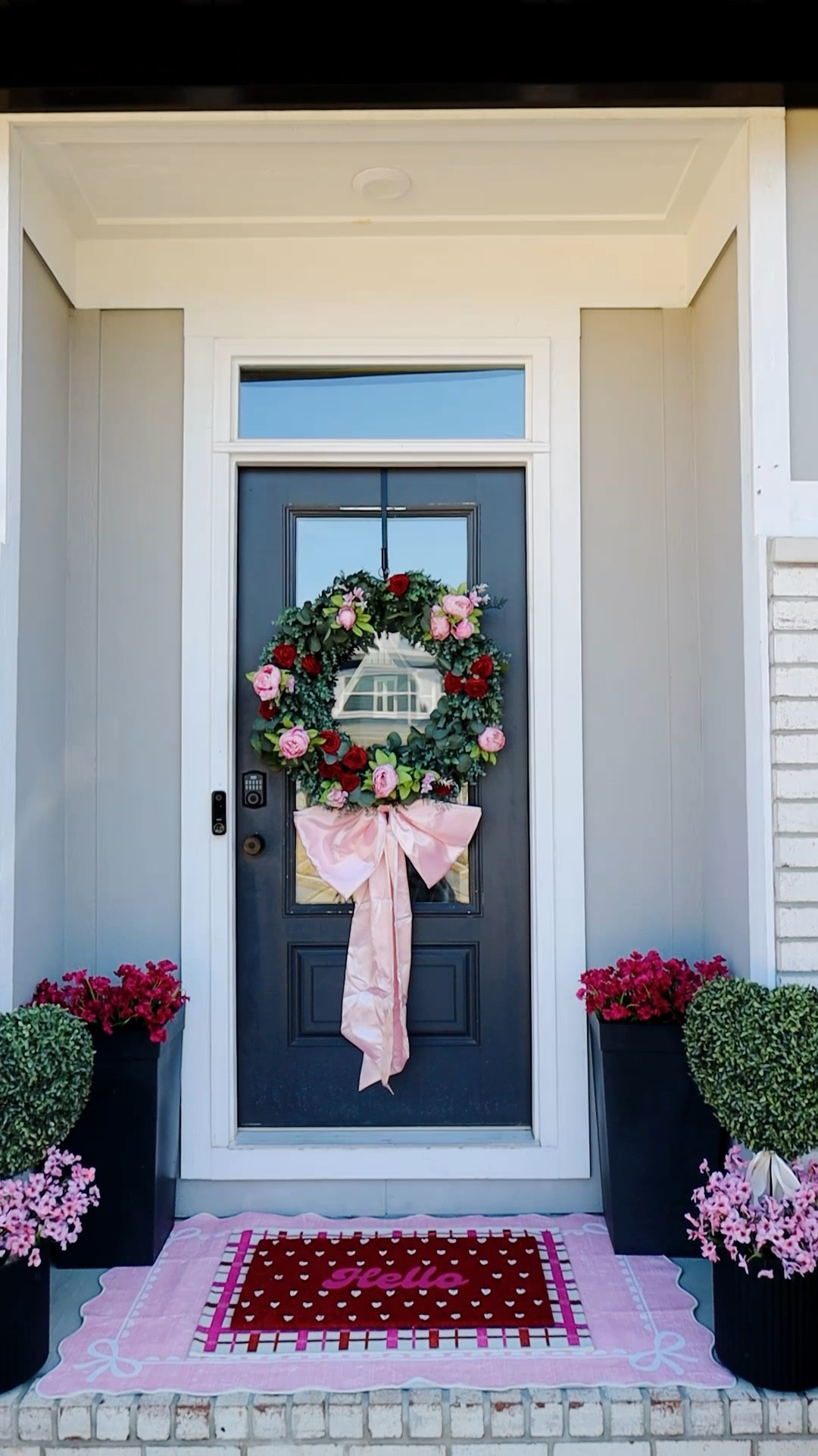 Small porch valentine decor ideaas

#LTKdayinmylife #LTKValentine #LTKHome