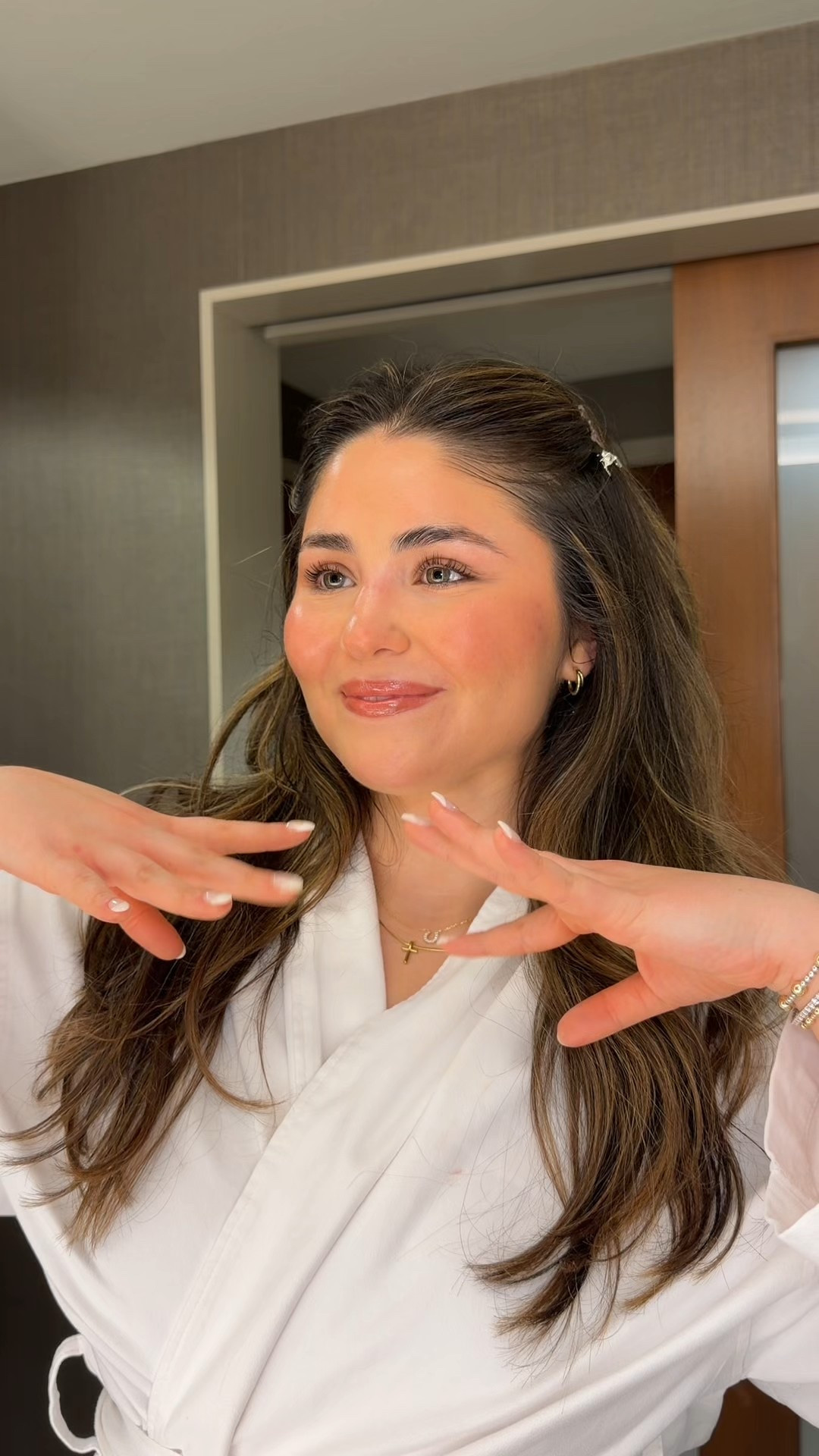 Toasty makeup look for date night! Loving the warm brown tones to create this bronzey look 🤎 

Toasted Makeup, bronzey makeup, bronzer, luminous silk foundation, makeup for brunettes, makeup for hazel eyes, date night makeup, grwm, Rhode pocket blush, 

#LTKBeauty #LTKHoliday