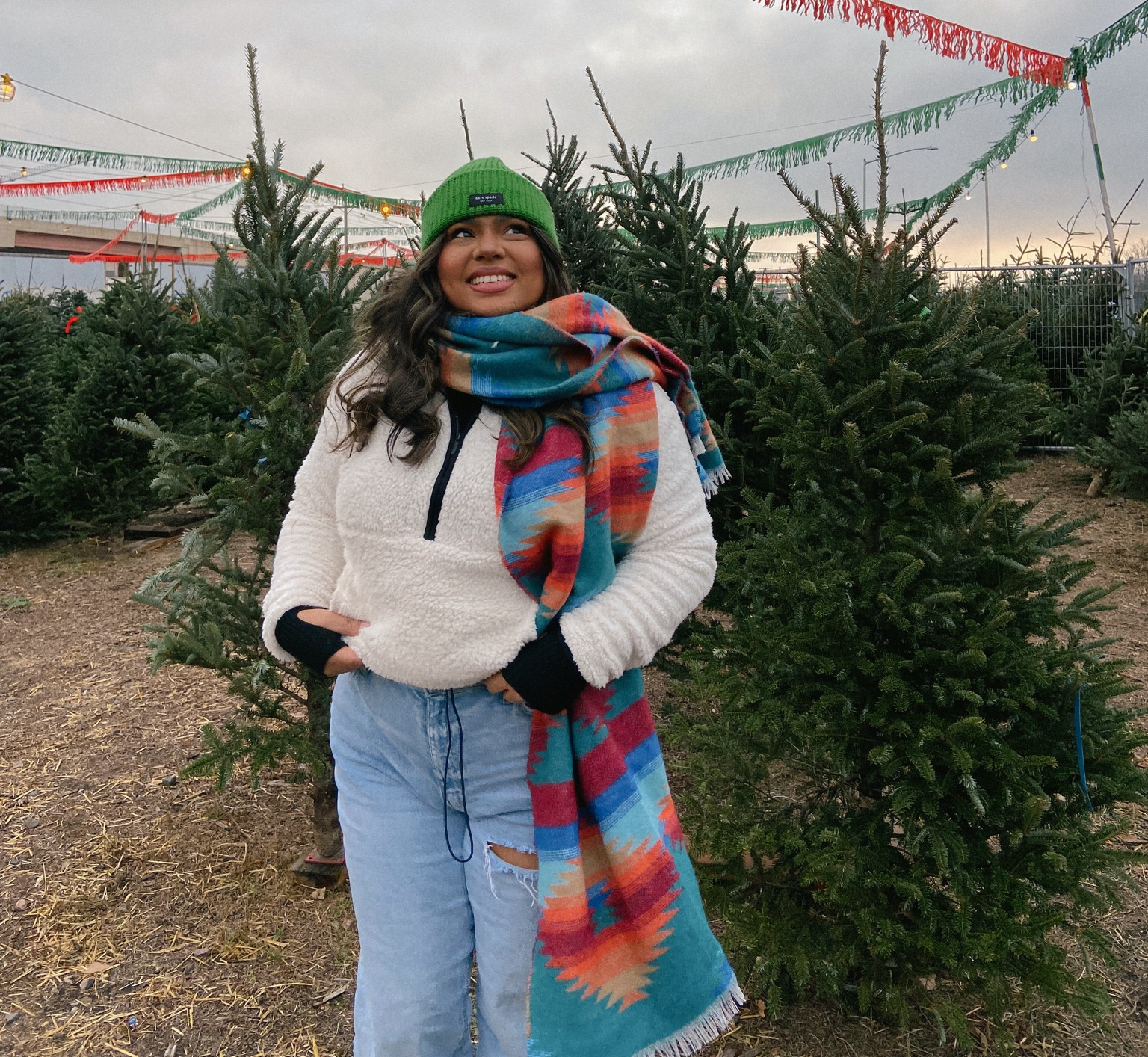 Linking similar pieces for a cozy winter

#LTKSeasonal #LTKfindsunder50 #LTKmidsize