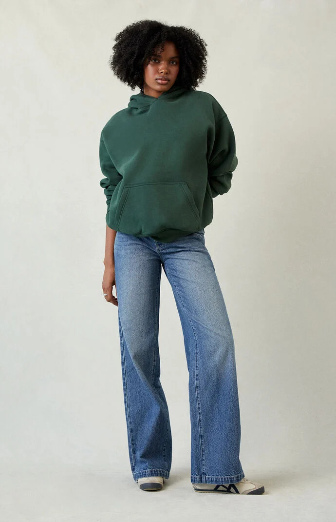 Women's Casey Low Rise Baggy Jeans Indigo in Medium Indigo - Size 30 | PacSun