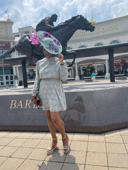 Fascinator | headpiece | Kentucky derby | derby hat 

#LTKFestival #LTKSeasonal #LTKstyletip