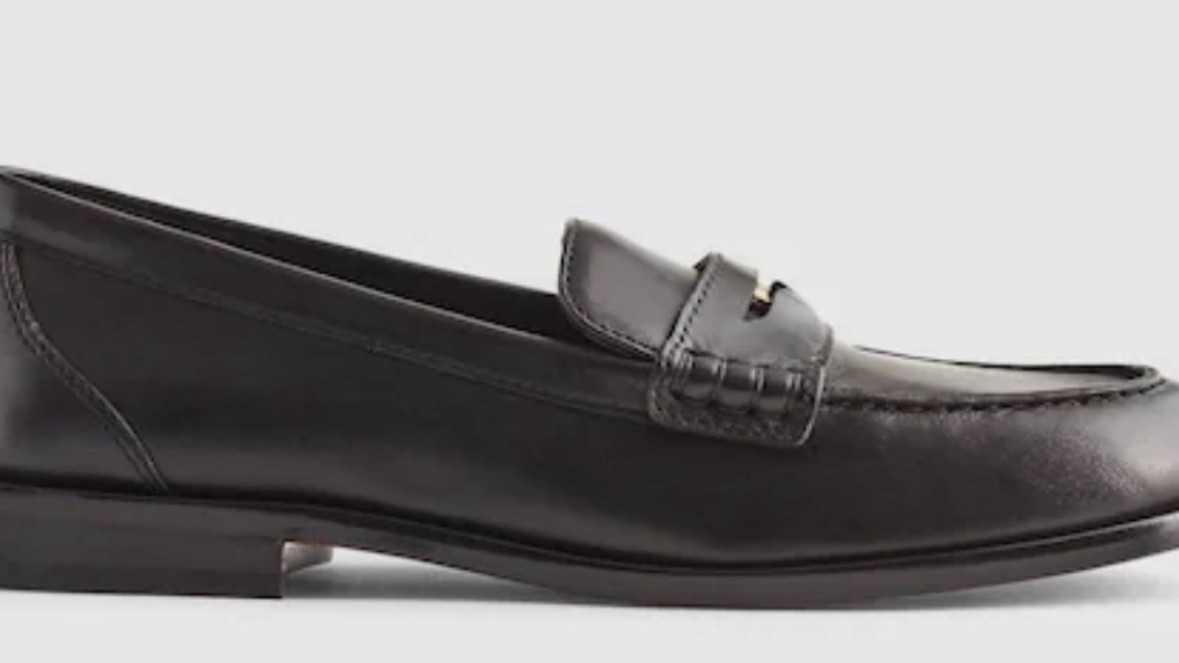 4 colors, 30% off for insiders 

#LTKShoeCrush #LTKSaleAlert