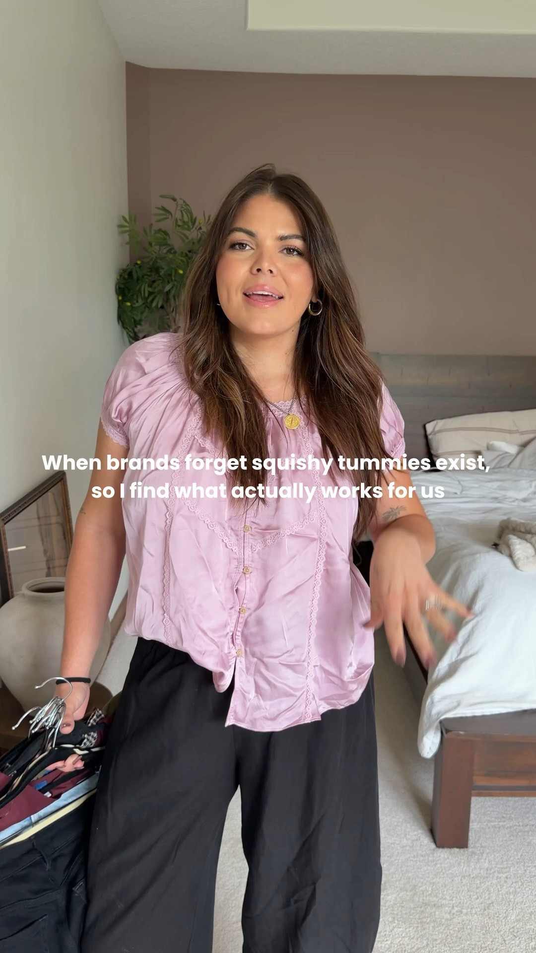 Old Navy is really doing their big one this fall! ￼I’m obsessed - here’s everything I grabbed that will look  🔥 ￼ on our body type

#OldNavy #Midsize #Size12 #Size14 #Fallstyle midsize, size 12, size 14, mom style, curvy outfit, thick tummy approved