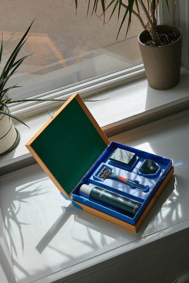 Harry’s Winter Winston Shave Gift Set | Urban Outfitters (US and RoW)