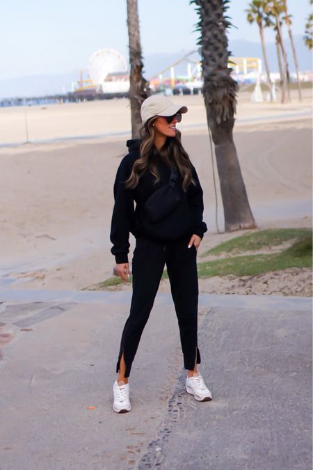 Activewear | Sweatshirt | Joggers 

#LTKtravel #LTKshoecrush #LTKstyletip