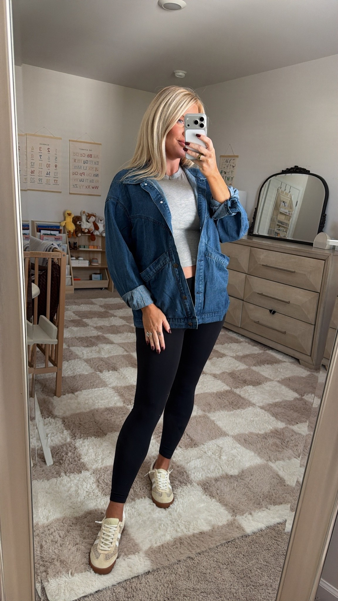 Everyday casual fit - pregnancy approved! :) 🤰🏼☺️🍁 fall outfit ideas