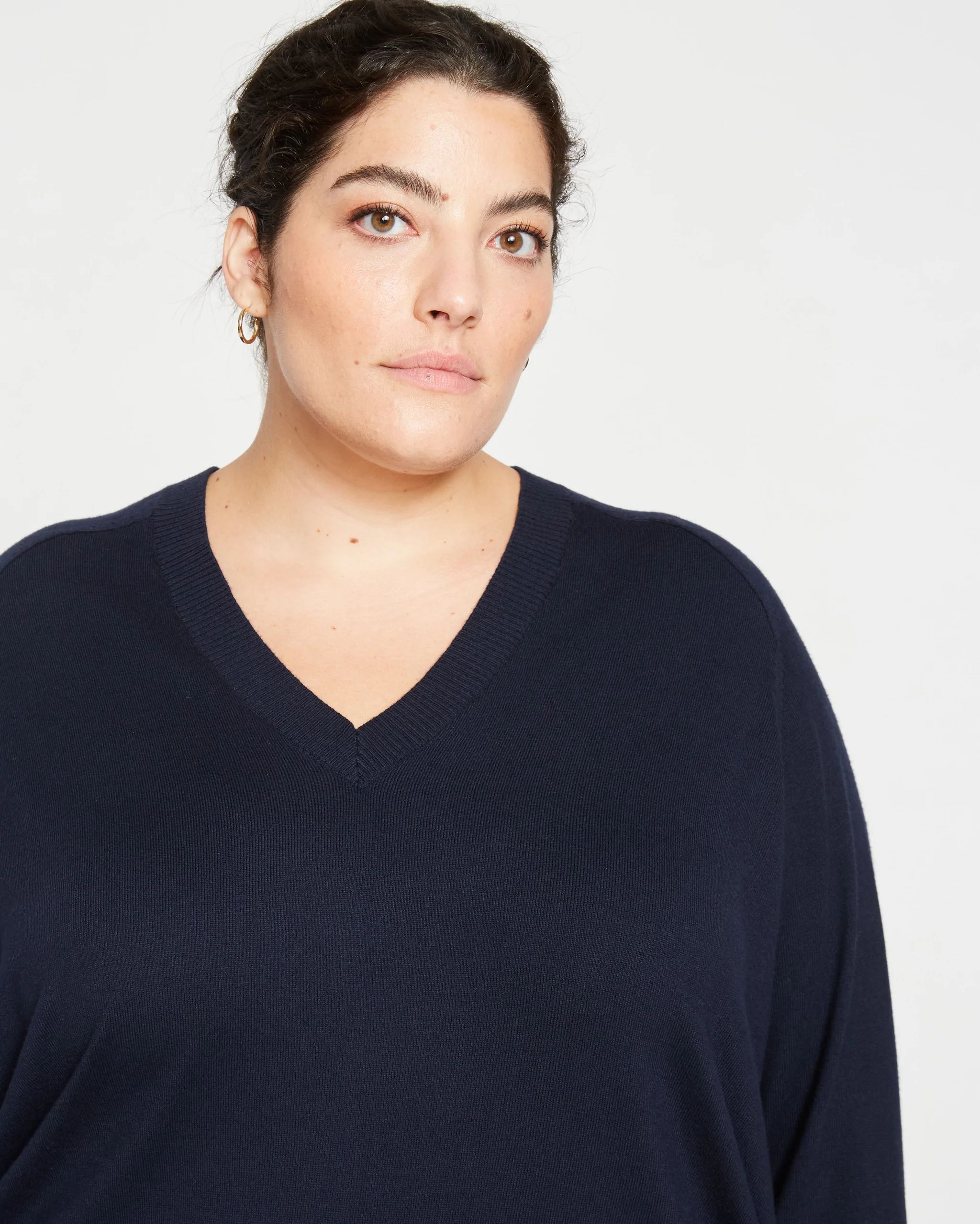 Eco Relaxed Core V Neck Sweater - Navy | Universal Standard