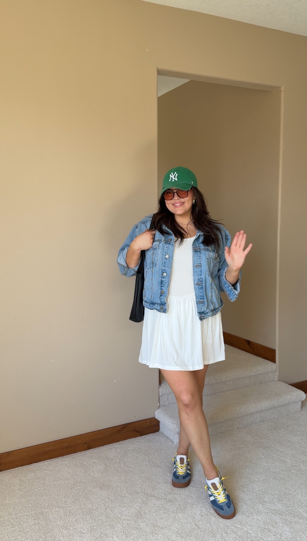 Loving this look for spring - perfect for busy moms, teachers, casual workwear, and more! 

#LTKMidsize #LTKSeasonal #LTKStyleTip