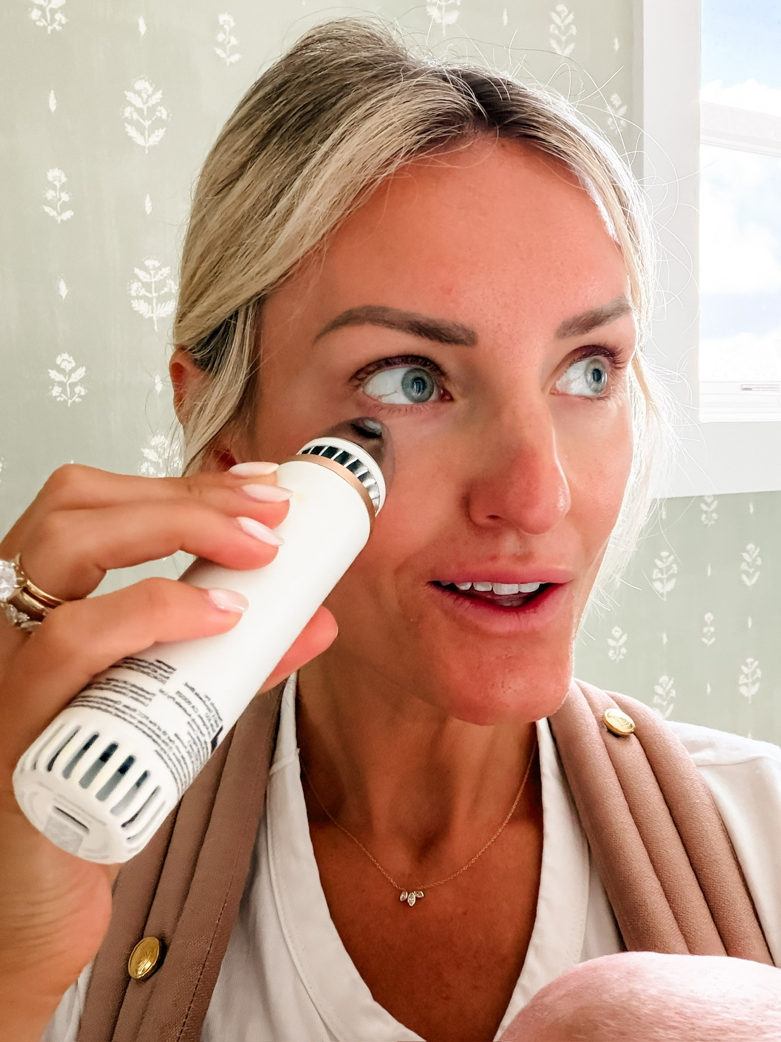 This depuffing wand is seriously life changing! A must have in my routine and definitely worth the hype and investment! You’ll use this all the time and the results are visible! 

Loverly grey, Amazon skincare beauty, anti aging skincare, Thera body wand, gift ideas, skincare favorites, beauty routine must haves

#LTKBeauty #LTKgrwm #LTKmorningroutine