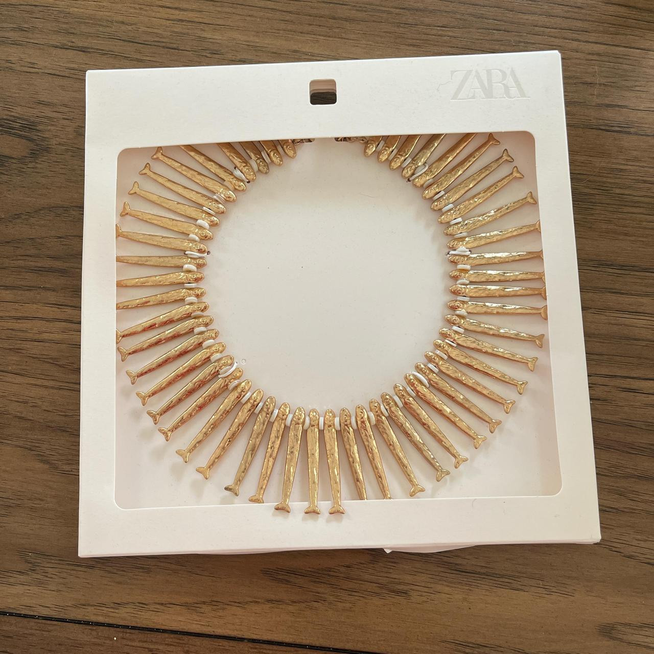 Zara Women's Necklace - Gold | Depop US