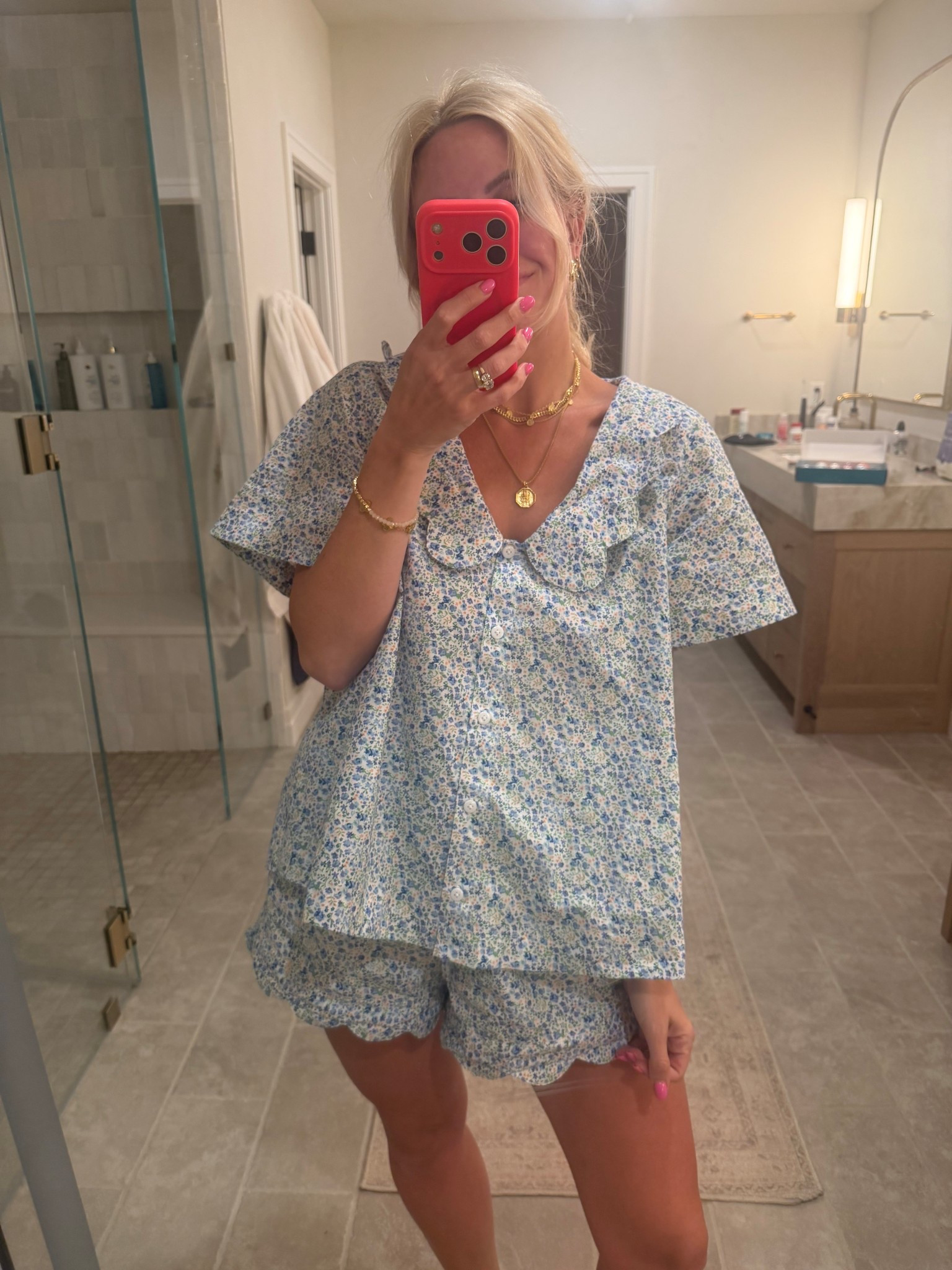 @Piyama bury me in these pjs !