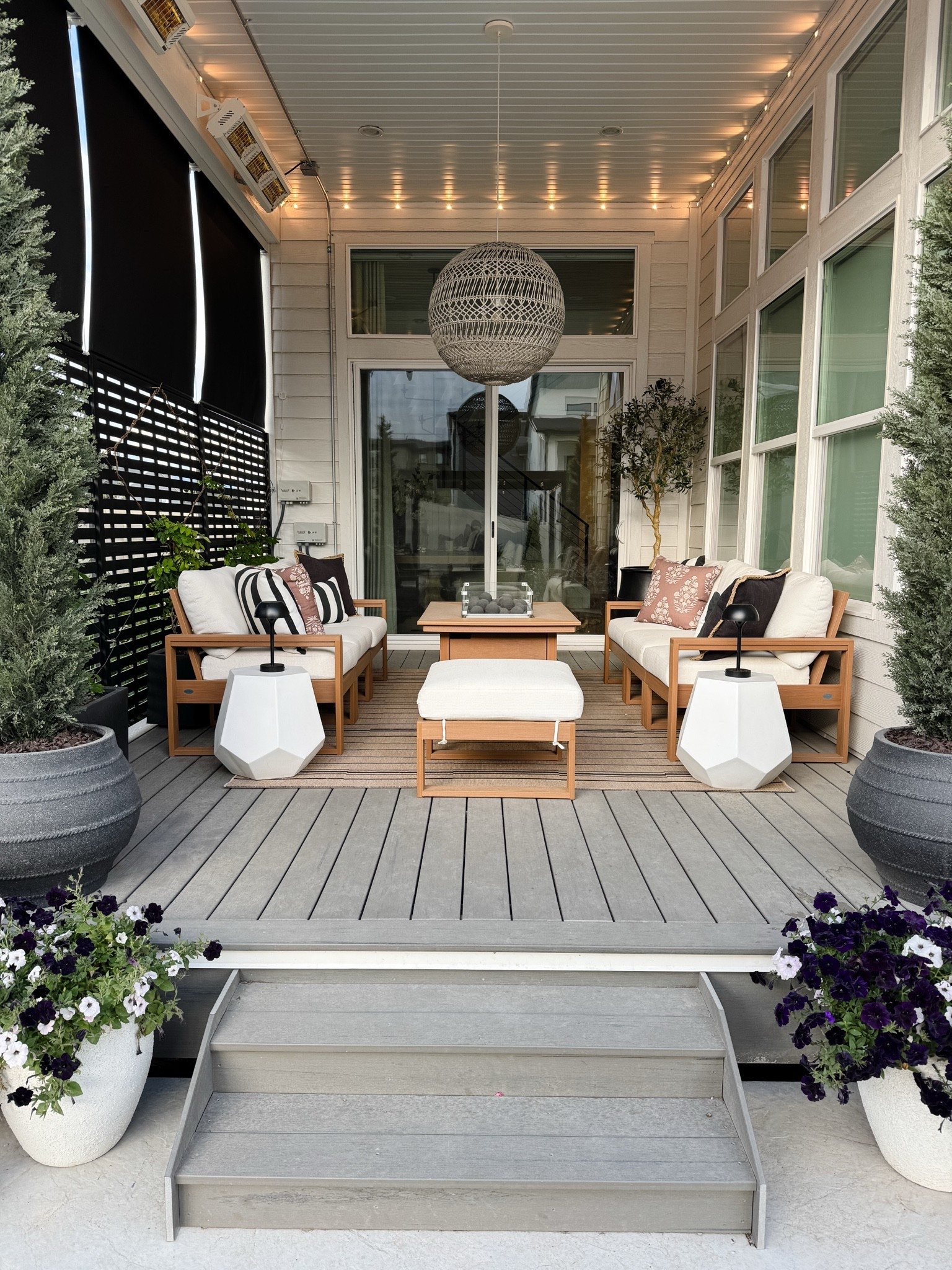 Outdoor shades and privacy screen diy project

#LTKHome #LTKSeasonal