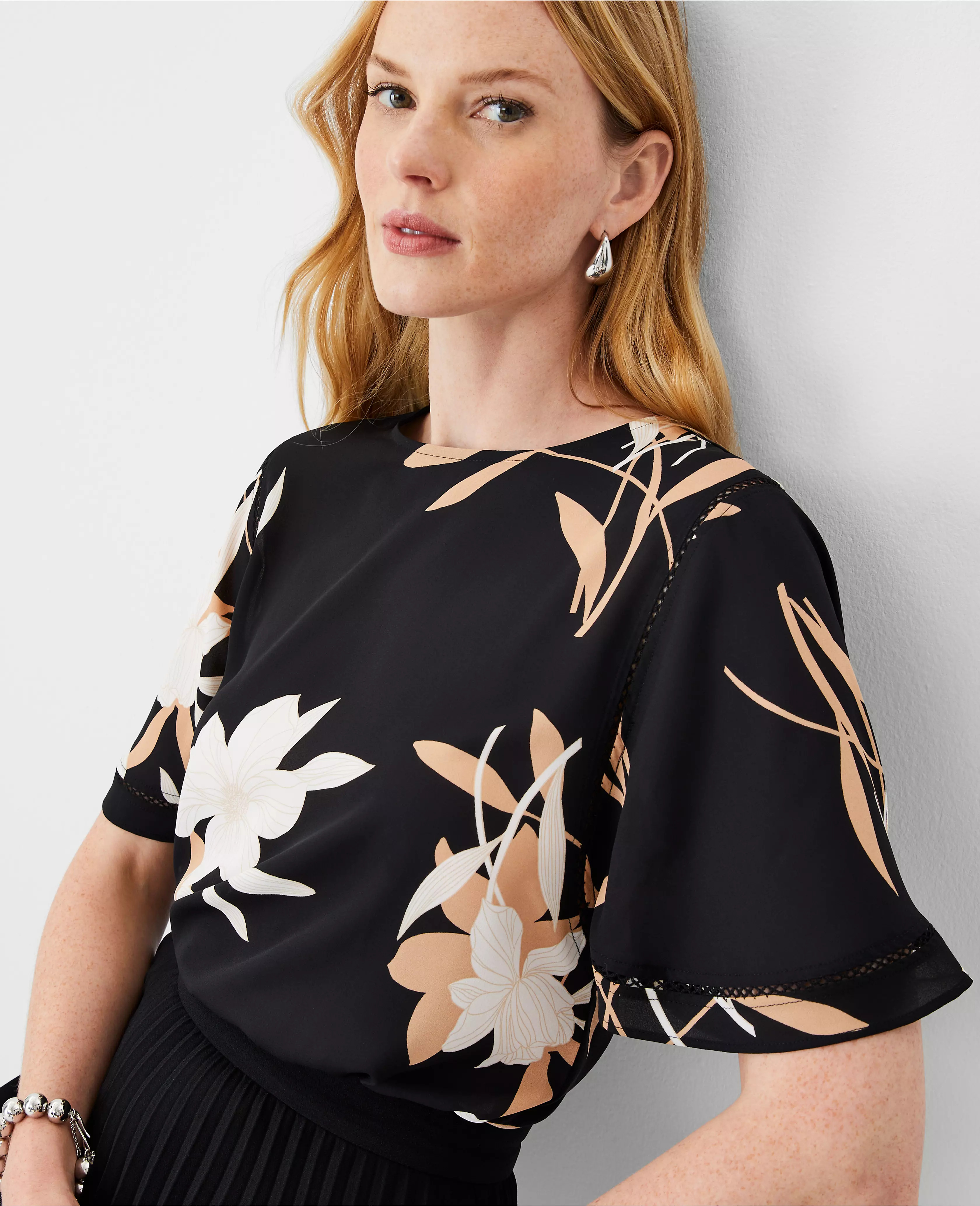 Floral Mixed Media Cutout Flutter Sleeve Top | Ann Taylor (US)