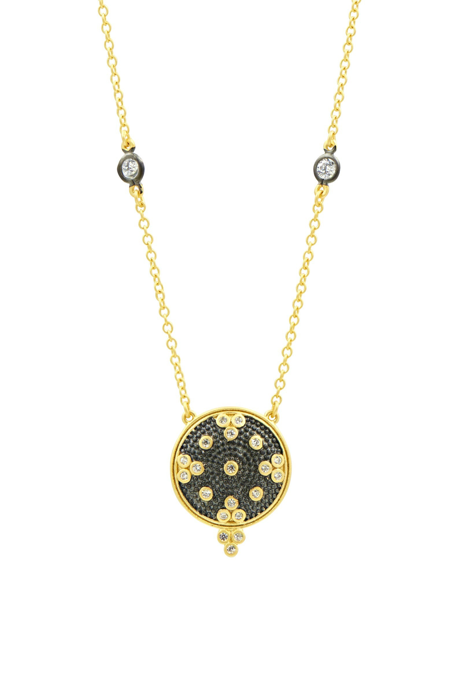 Signature Clover Disc Pendant Necklace | Nordstrom