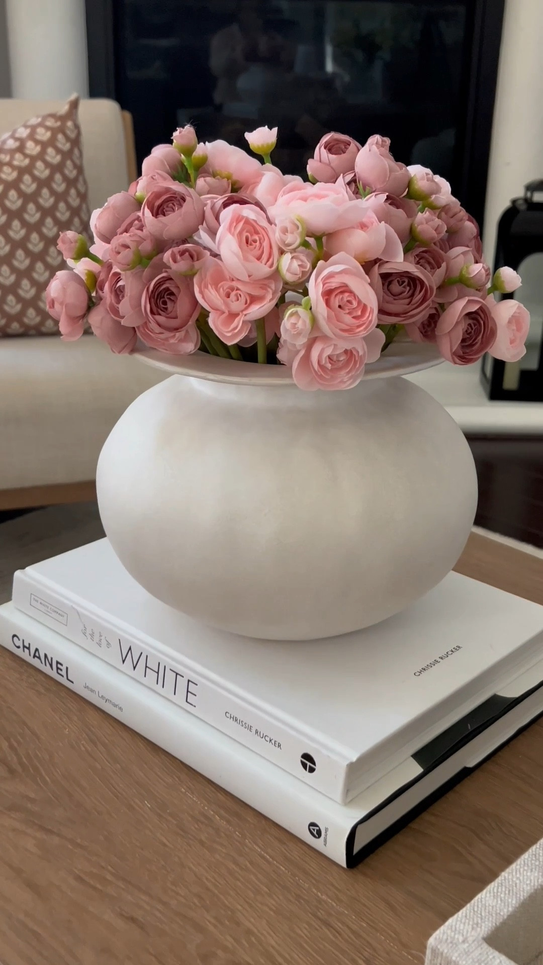 Realistic faux ranunculus #spring #flower #floral #fauxfloral #amazonfind #targetfind

#LTKFindsUnder50 #LTKHome #LTKFindsUnder100