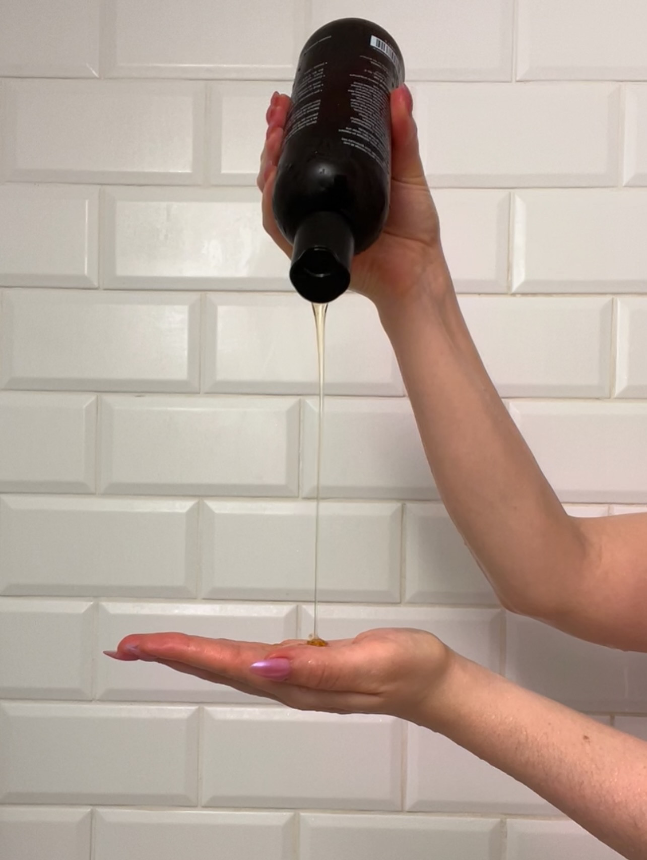 vibes from my camera roll 💖 start swiping 

✨ feat. - @getmaude @shakeshack @vspink @shopthebananniediaries @spttogpodcast @glamnetic @victoriassecret @tropicofc @bananniesbabes 

#thebananniediaries #thebananniediariesbyannie #shakeshack #lettucewrappedburger #nycvibes #bodywashes #skincarerecommendation #tropicofc #candiceswanepoel #siswimsuit #mycameraroll #lipglosses #ouai #tower28beauty