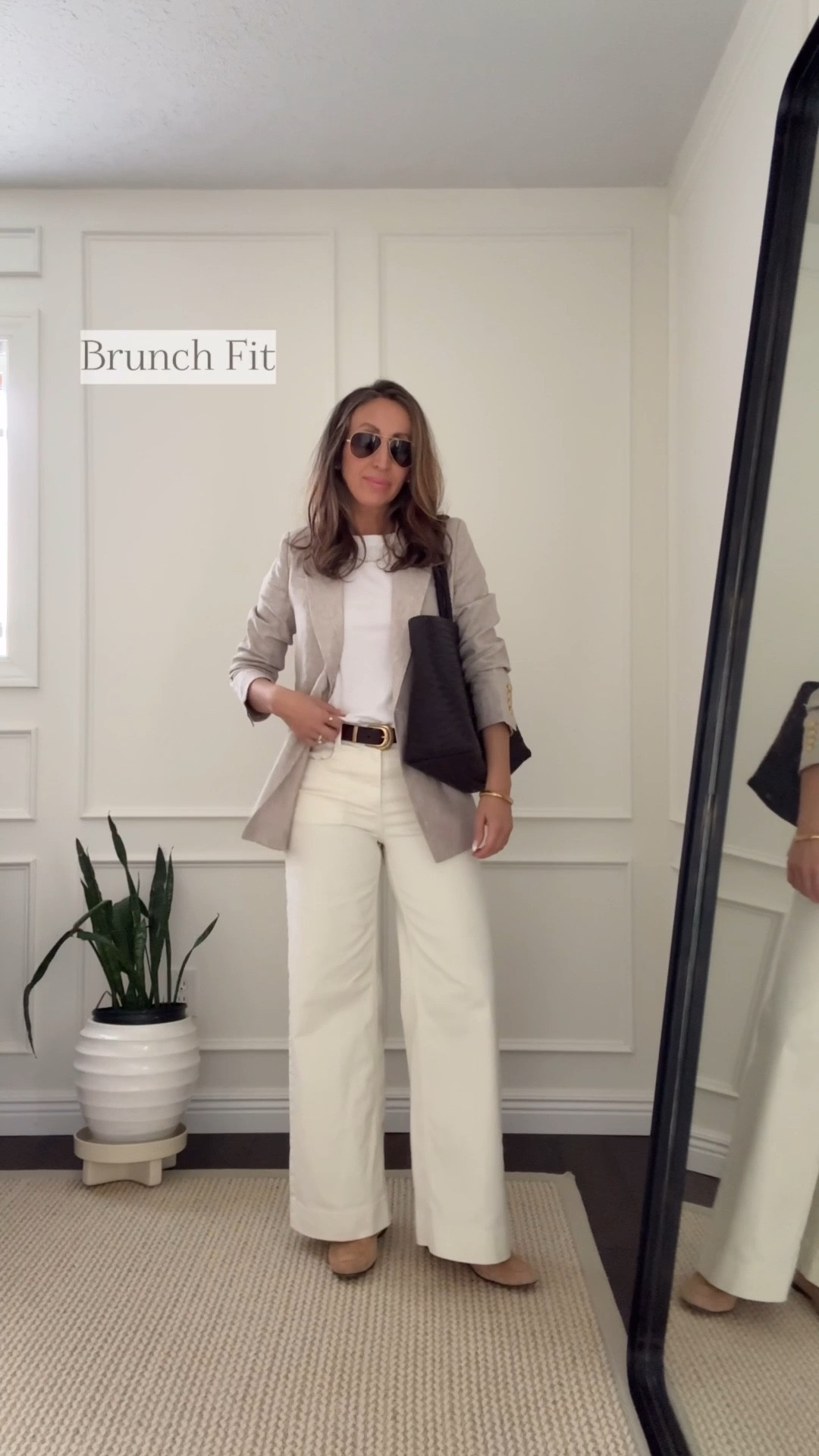 The linen blazer…effortless, timeless and endlessly versatile. I’ve always loved blazers for how easily they elevate even the simplest outfit.  


#Onequincepartner @onequince
