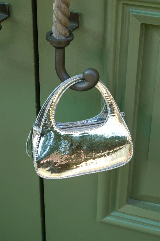 Metallic Muse Silver Mirrored Handbag | Lulus (US)