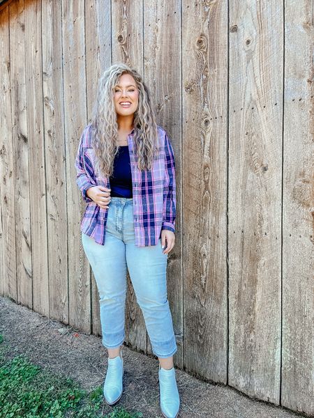FALL OUTFITS CHALLENGE: DAY 25🍂🎃✨ 

Who doesn't love a good flannel, and this one from @walmart is perfect for a pop of purple, and they have several different color options on the website!  Everything is on my LTK linked in bio! 🤍

#midsizefashion #midsizegal #fallfashion #falloutfits #falloutfitideas #size14 


#LTKfit #LTKSeasonal #LTKcurves