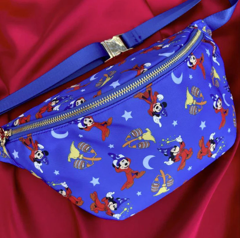 Sorcerer XL Belt Bag | Crossbody | Bum Bag | XL Fanny Pack | Theme Park Bag | Etsy (US)