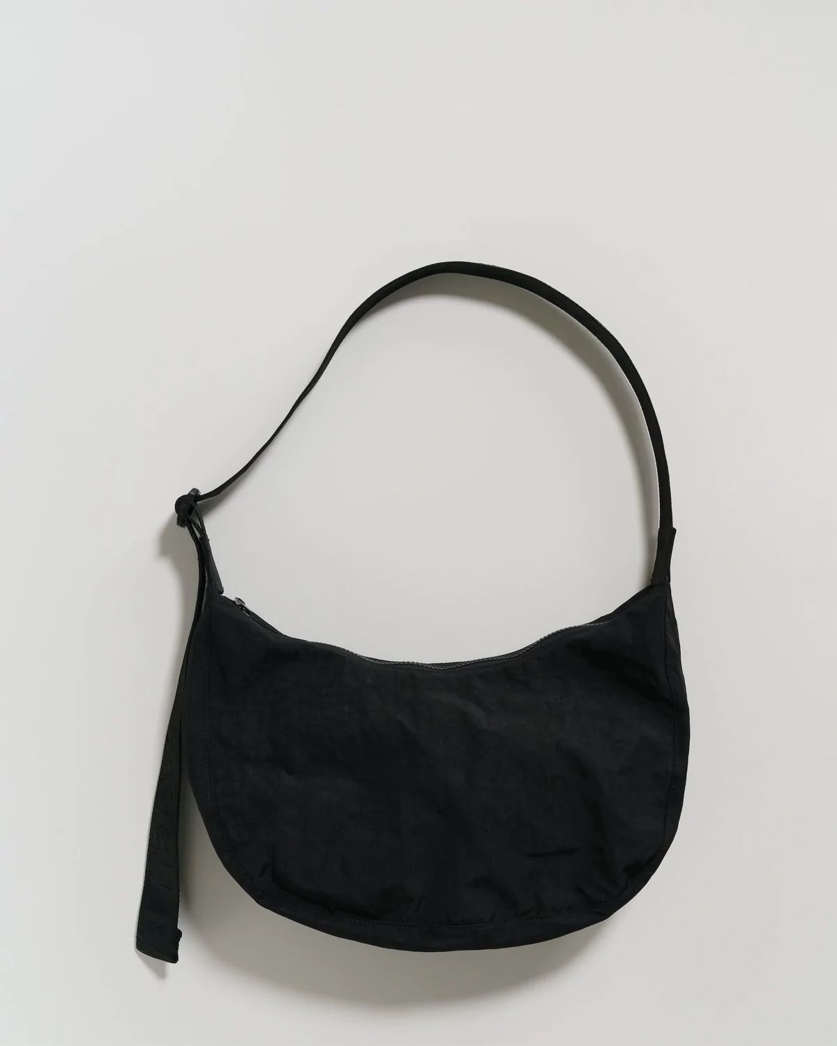 Medium Nylon Crescent Bag | BAGGU