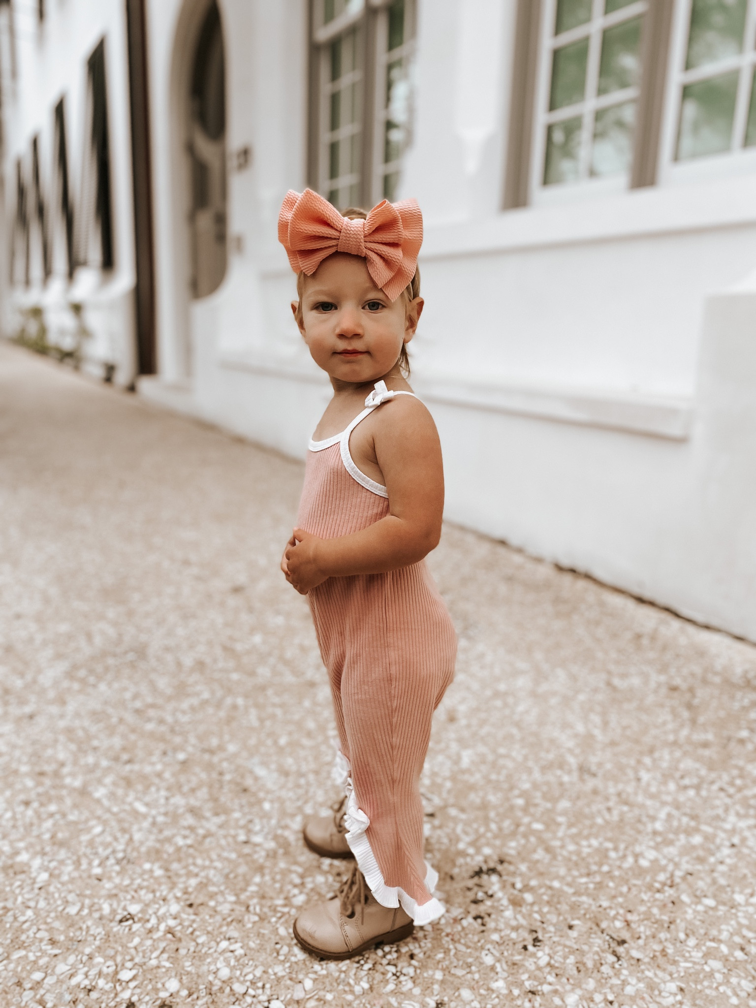 Stella’s pink Shein jumpsuit and amazon bow

Pink. Toddler. Girls. Baby. Shein. Amazon  

#LTKbaby #LTKkids #LTKunder50