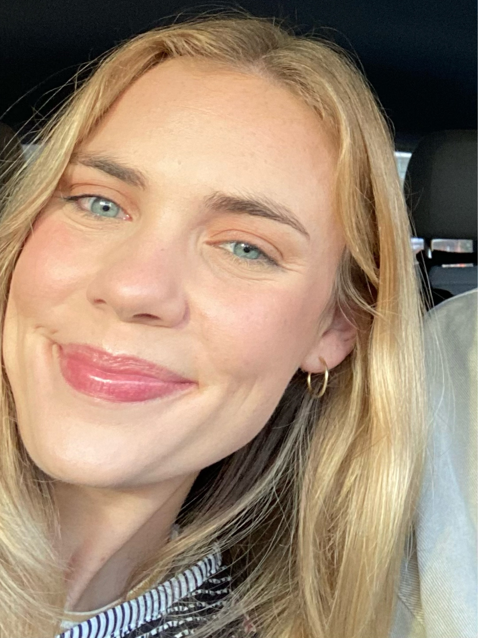 my glowy 5 minute face! #makeup #favorites #easy #natural #dewy #glowy #nomakeupmakeup #beauty #sephora #musthave #best #foundation #primer #concealer #gloss #blush

#LTKfindsunder100 #LTKfindsunder50