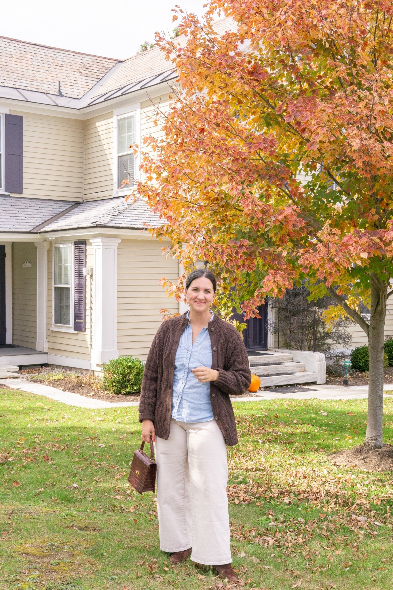 Soaking up every second of New England fall. 🍂

Wearing a little LL Bean while in Manchester, Vermont. I can’t get enough of the Heritage Wool Cardigan. I’ll take one in every color. 🐻🤎

#LTKMidsize #LTKSeasonal