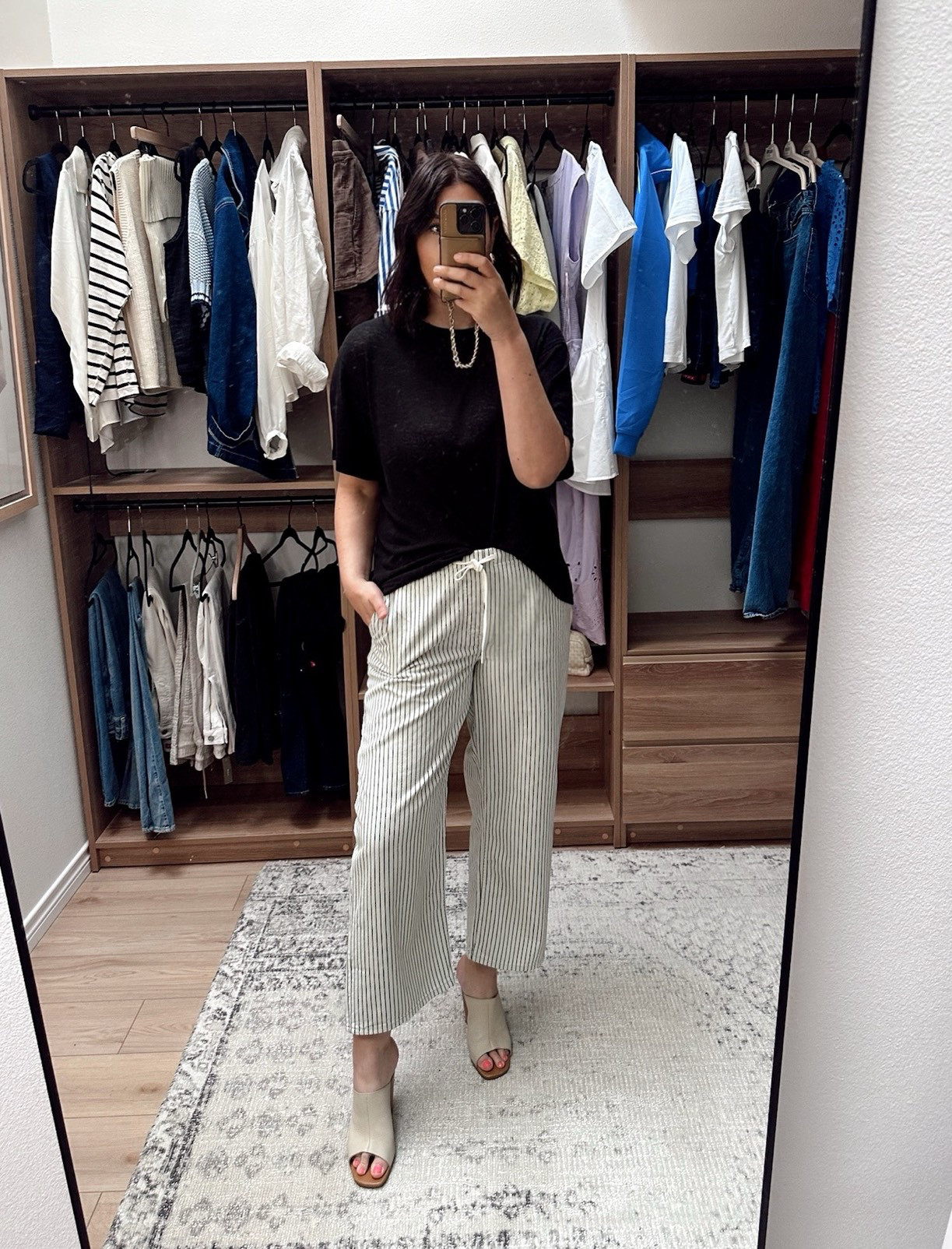 I love this linen blend tee (half linen / half poly), but it feels like a linen tee without being scratchy. It’s slightly sheer but the black it’s opaque enough. It comes in a lot of colors, too! Well a lot of neutrals I should say. 

I’m in the large and it’s a touch big. I think it runs generously!

I wanted to like these pants but they aren’t made for me, sadly. They’re a thicker pant, nice weight, slightly cropped. But they are low rise and it’s just not for me. I’m a high rise girl all the way. My torso is too long for low rise, it’s just not a comfortable fit for me. But if you like lower rise, this is for you! Otherwise I liked them, just wasn’t for me. 

 