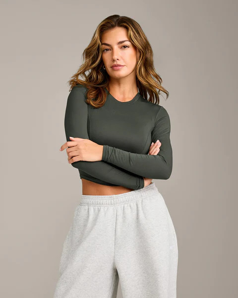 Mellow™ Motion Crew Neck Long Sleeve Mid Top 
 Dark Khaki | Oner Active (UK / US)