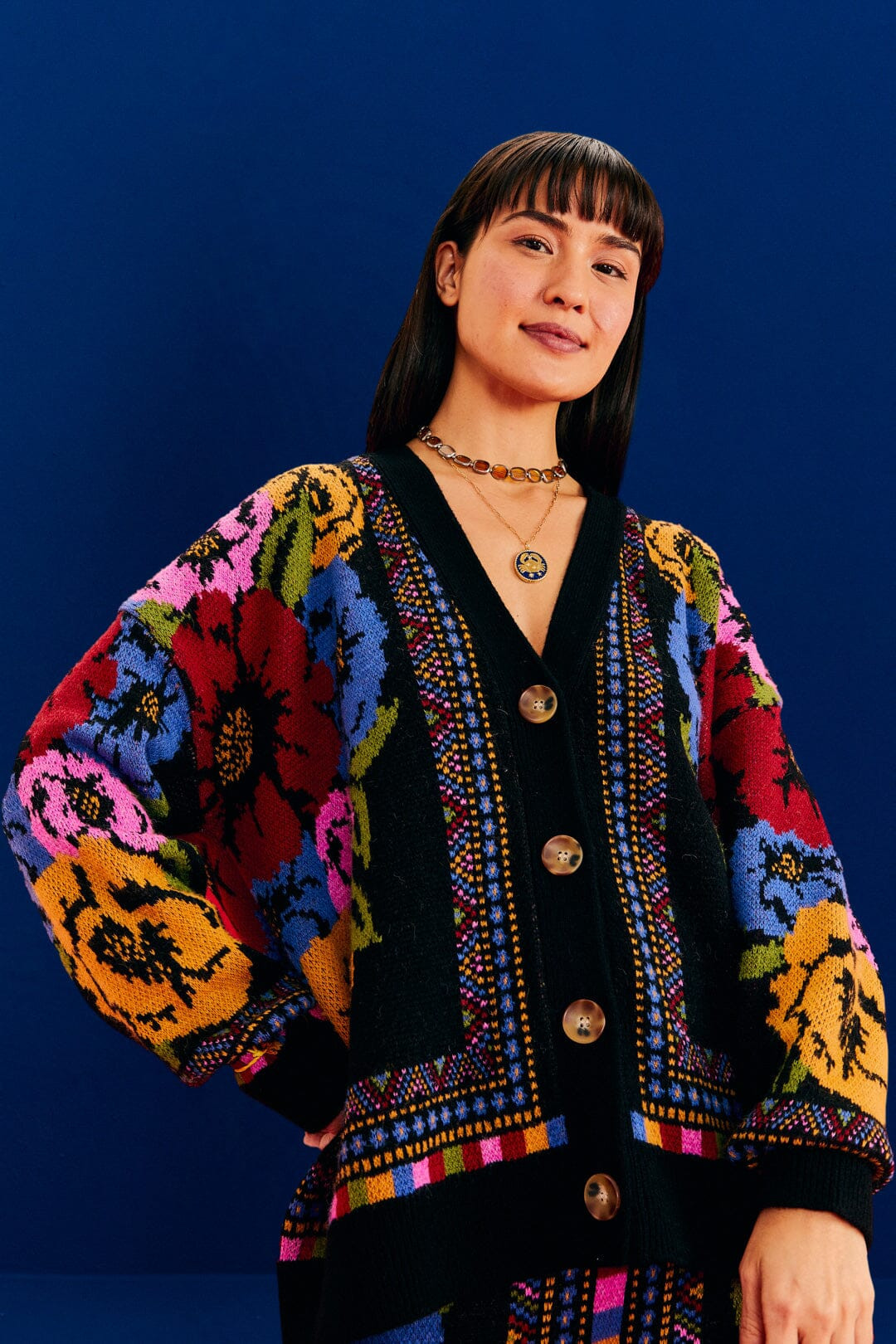 Black Flowers Tapestry Midi Cardigan | FarmRio (US)