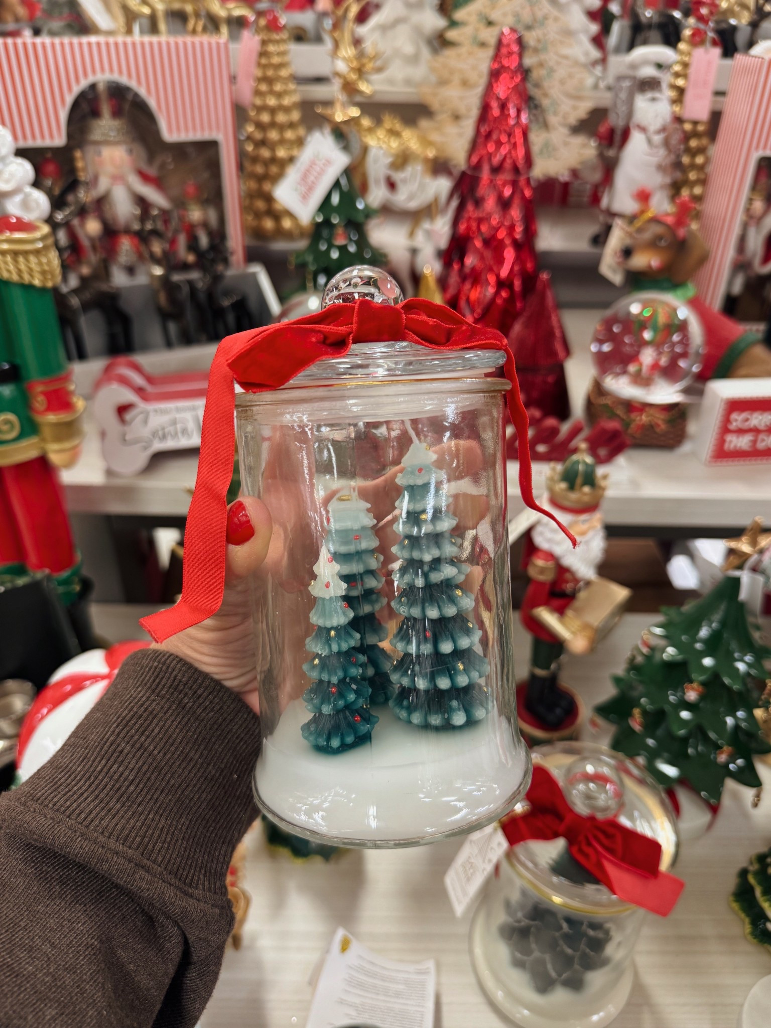 Jar Christmas tree scene candle 

#LTKSeasonal #LTKHome #LTKHoliday
