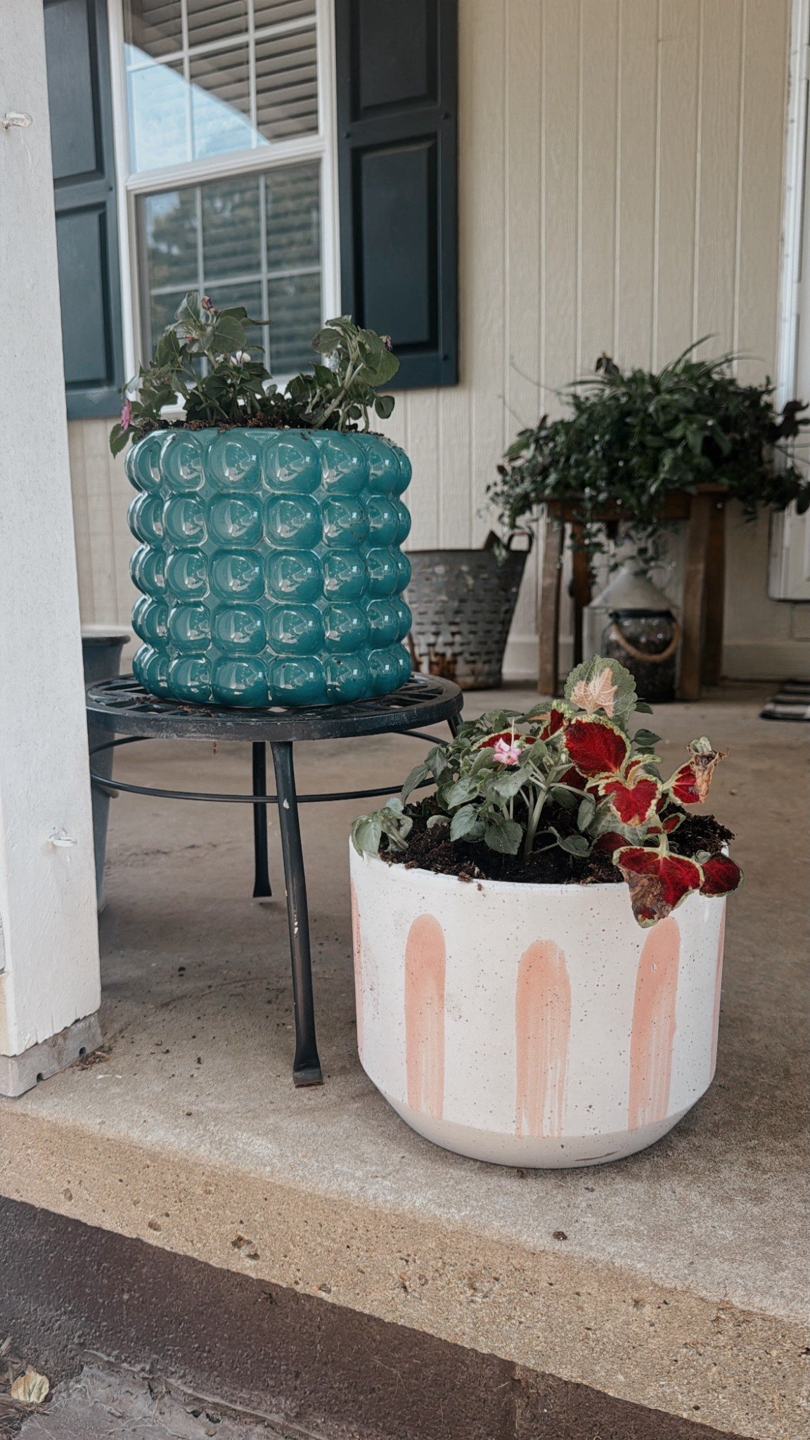 Ceramic and stone planters from Lowe’s! Gorgeous and trendy colors and textures.

Gardening | Flowers | Vases | Summer Porch | Spring | Front Porch 

#LTKHome #LTKSeasonal