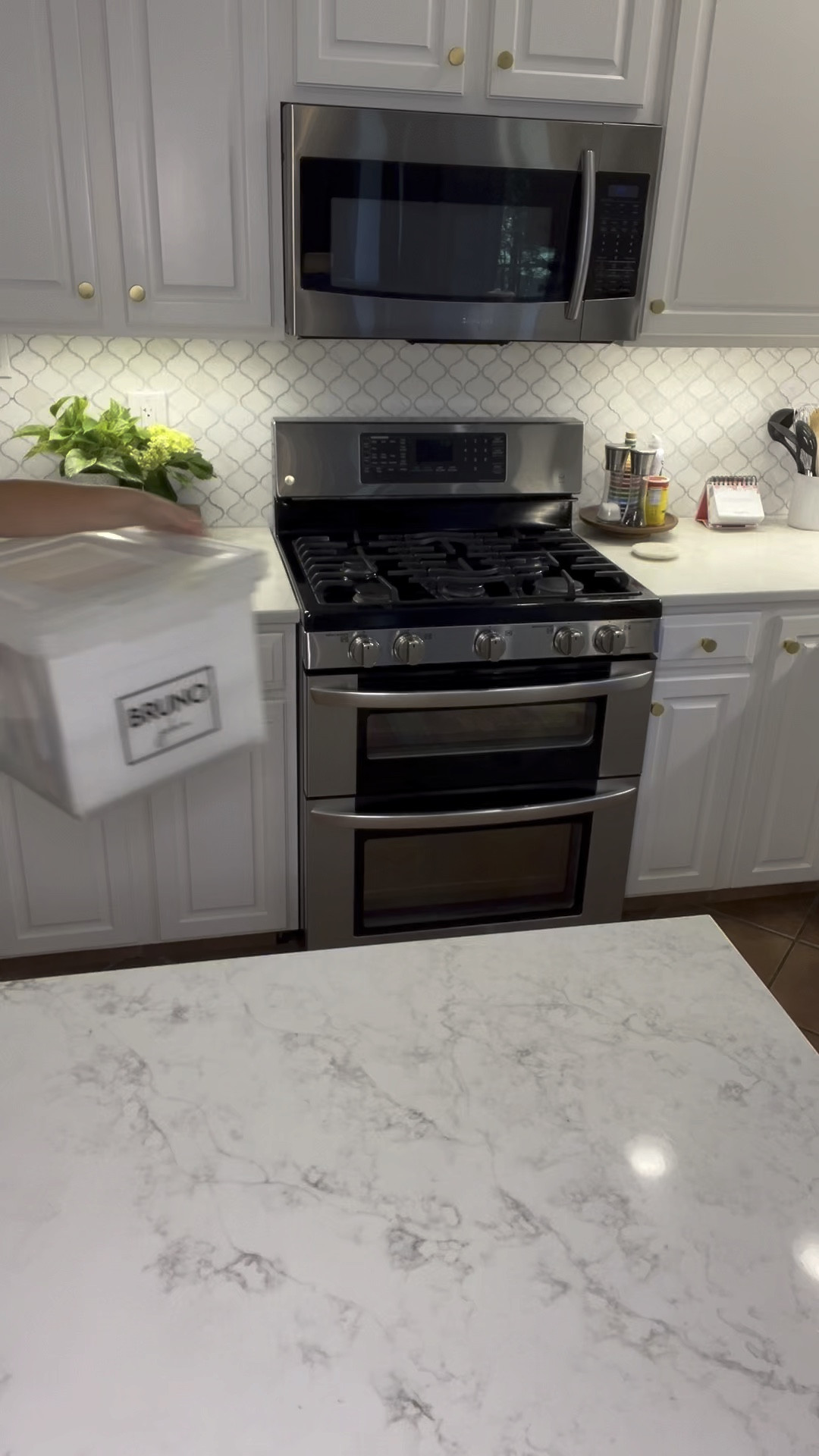 School Memory Box 🏫✨✏️

#schoolmemorybox #organizedhome #organizewithme #backtoschooltips #organizetok 

#LTKHome #LTKBacktoSchool