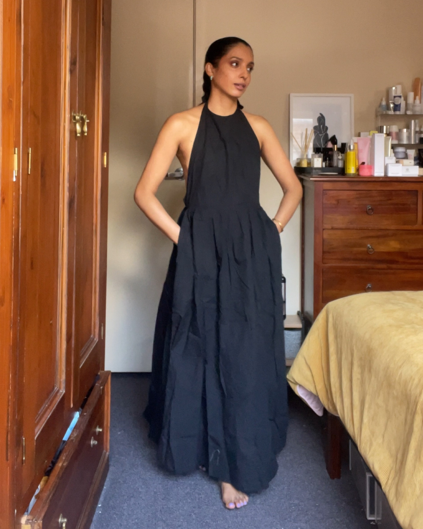 BLACK HALTER BACKLESS MIDI DRESS WITH POCKETS

#LTKaustralia #LTKstyletip #LTKtravel