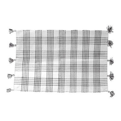 2'x3' Gray Plaid Pattern Rug w/ Tassels | Target