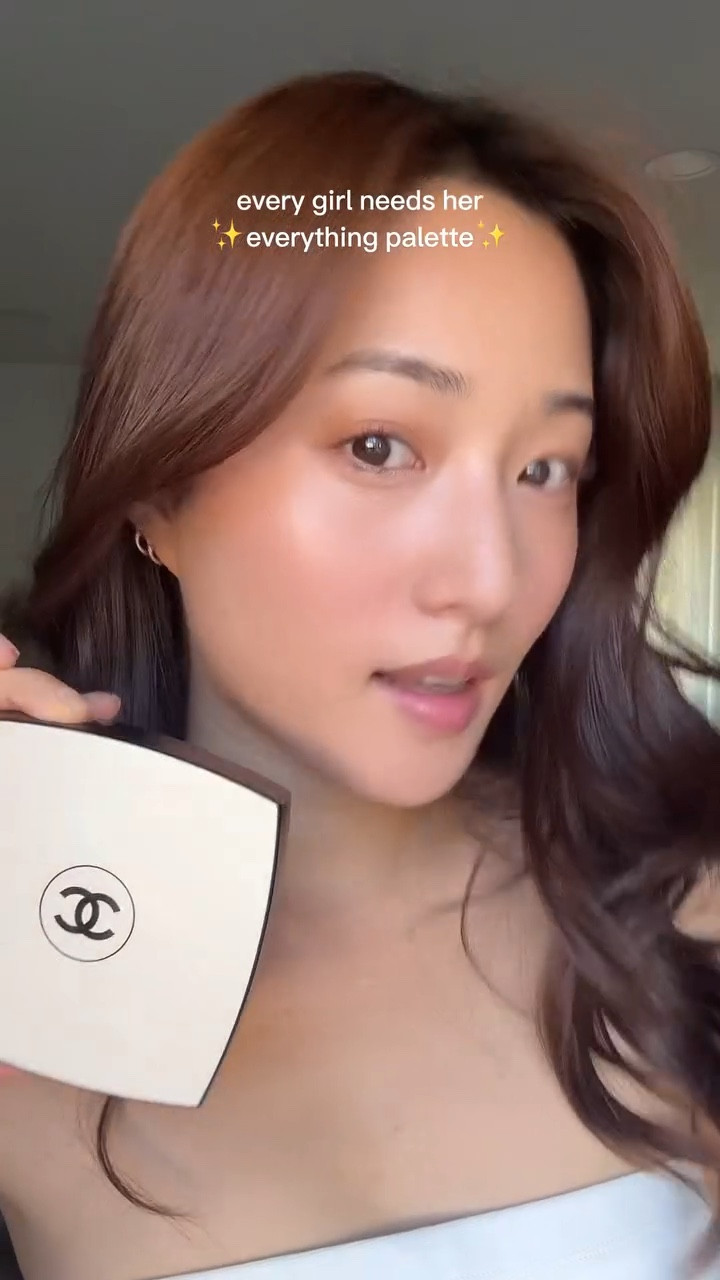 sooo good for travel ✨ 

comment 'shop' and i'll dm you an exact product link 💌

@chanel.beauty @welovecoco medium coral