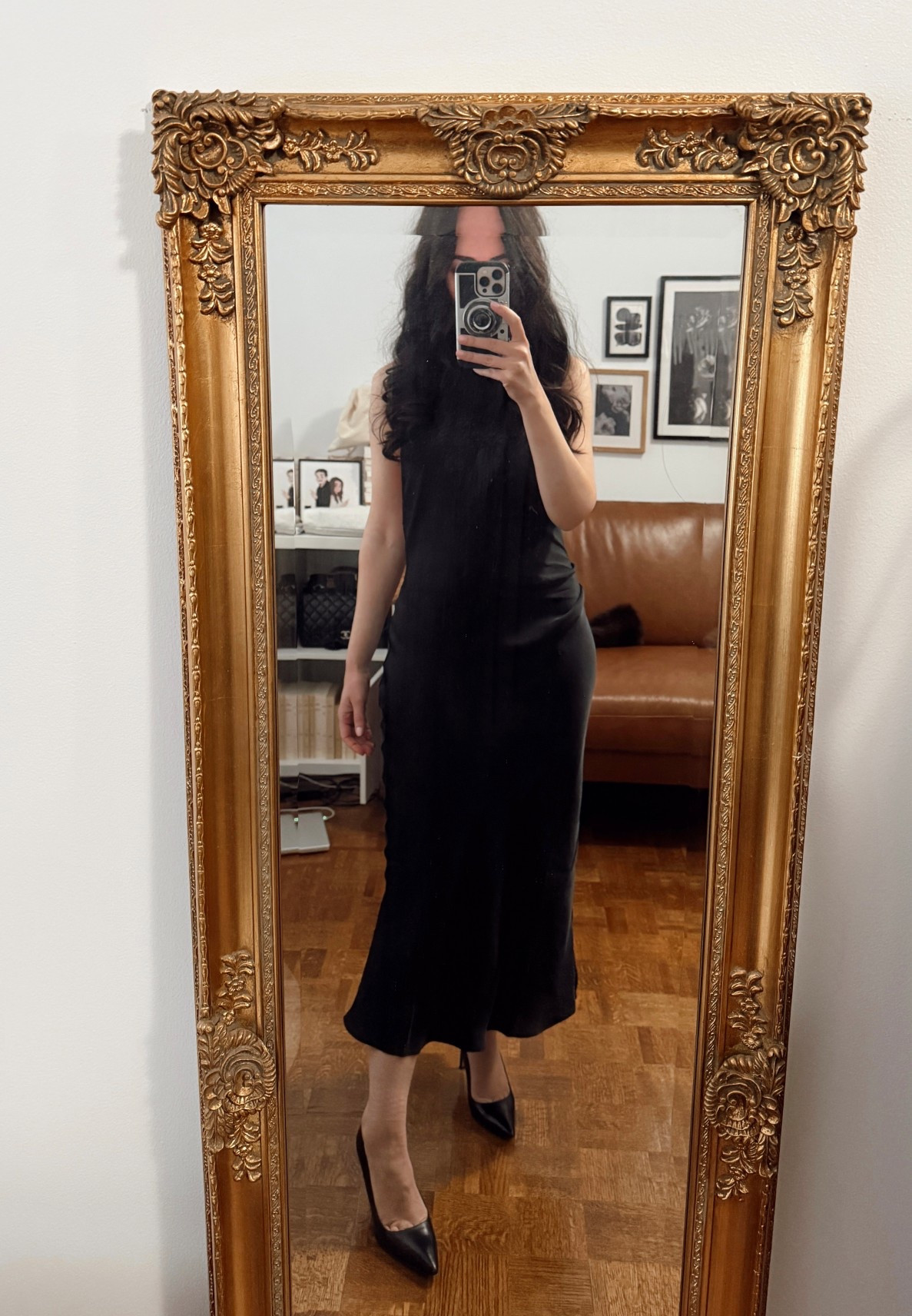 Dress: Babaton
Heels: Via Spiga

#LTKdresses #LTKcanada #LTKwinter