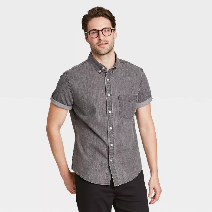 Men's Regular Fit Stretch Denim Short Sleeve Button-Down Shirt - Goodfellow & Co™ | Target