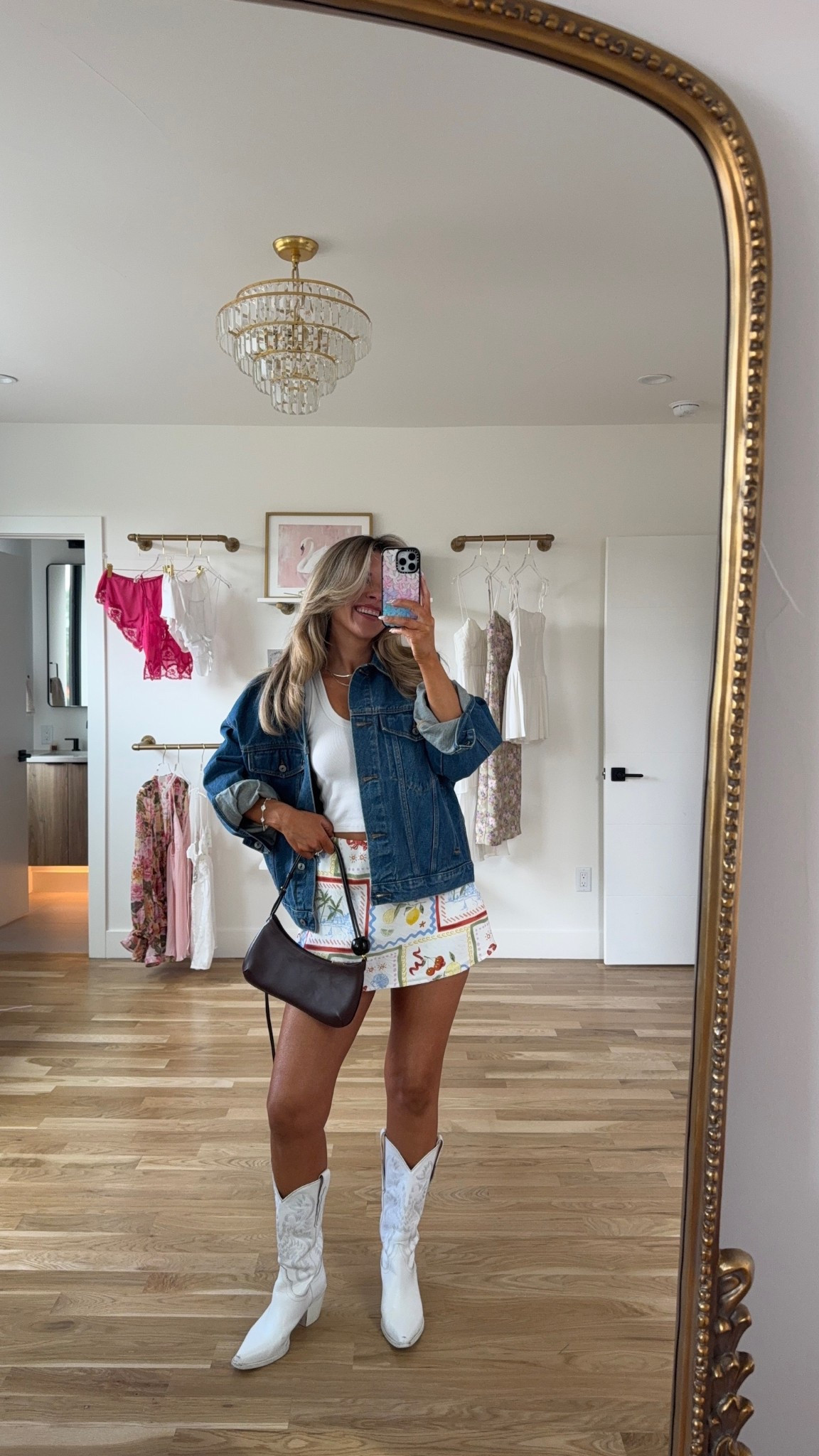 Abercrombie summer skort styled with white tank and oversized jean jacket 

Wearing my usual small/2

Electric picks: use code emerson20 
Dibs: use code Emerson 